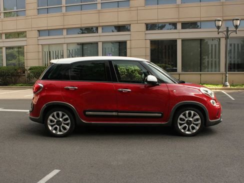 Used 2015 FIAT 500L Trekking FWD image 6