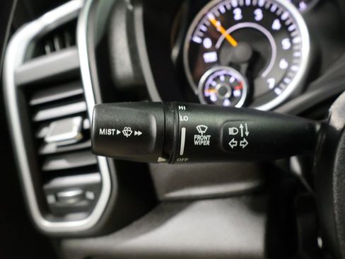 Used 2022 RAM 1500 Big Horn image 34