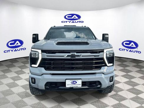 Used 2024 Chevrolet Silverado 2500 LTZ w/ LTZ Plus Package AWD/4WD image 11