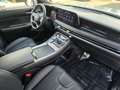 Used 2025 Hyundai Palisade Calligraphy image 13