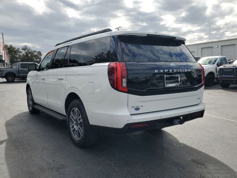 Certified 2025 Ford Expedition Max Active image 7