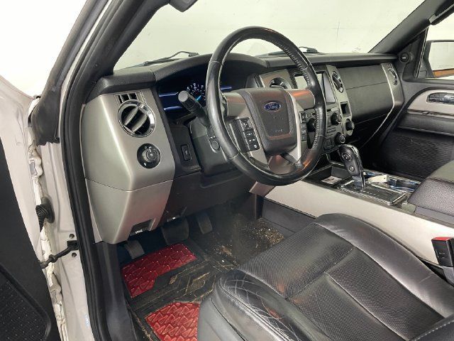 Used 2015 Ford Expedition Limited AWD/4WD image 3