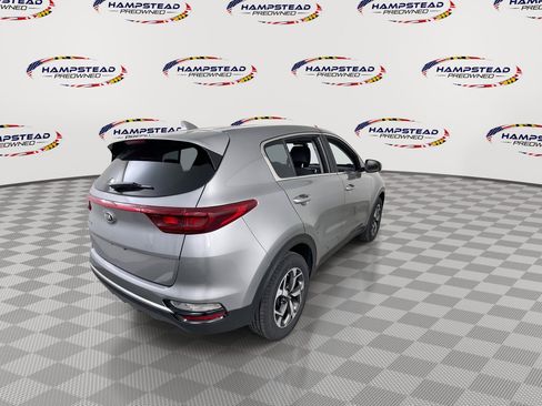 Used 2021 Kia Sportage LX AWD/4WD image 8