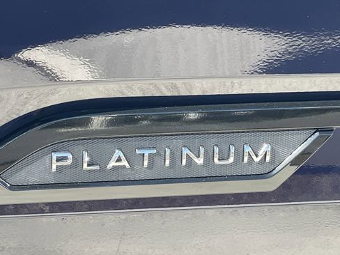 Used 2023 Toyota Tundra Platinum image 7
