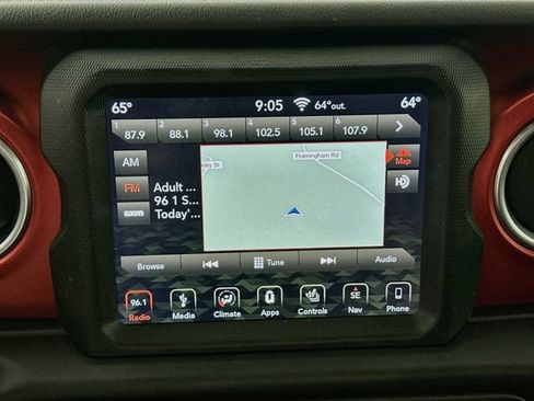 Used 2019 Jeep Wrangler Unlimited Rubicon AWD/4WD image 11