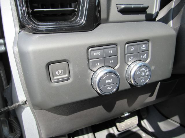 Certified 2023 GMC Sierra 1500 AT4 w/ AT4 Premium Package AWD/4WD image 18