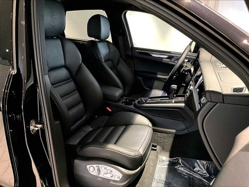 New 2026 Porsche Macan S image 19