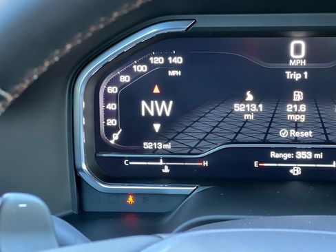 Used 2025 GMC Sierra 1500 AT4 w/ Technology Package image 32