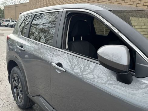 New 2026 Nissan Rogue SV w/ Cold Weather Package AWD/4WD image 5