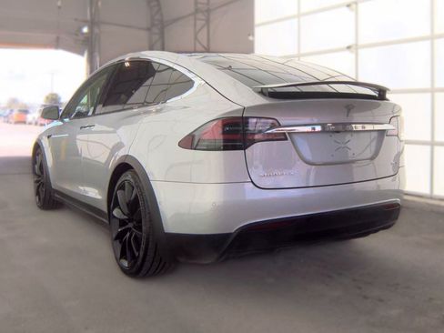 Used 2018 Tesla Model X 100D AWD/4WD image 6