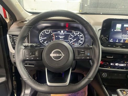 Certified 2023 Nissan Rogue SL w/ SL Premium Package image 22