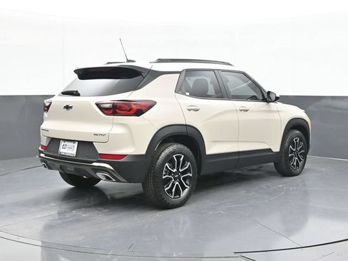 New 2026 Chevrolet TrailBlazer ACTIV w/ Convenience Package FWD image 10