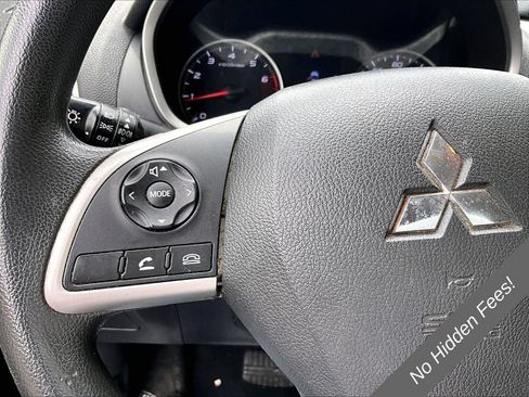 Used 2020 Mitsubishi Eclipse Cross ES FWD image 11