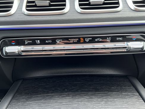 Used 2026 Mercedes-Benz GLE 450 GLE 450 image 31