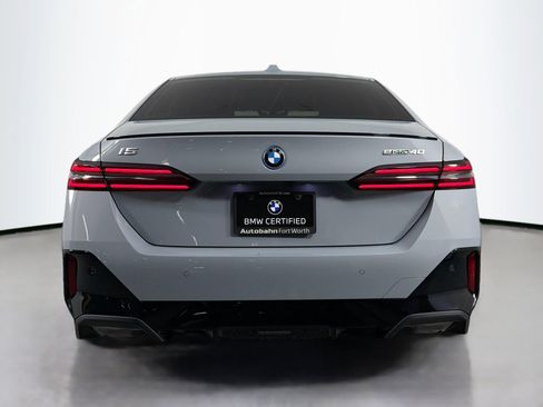 Certified 2025 BMW i5 eDrive40i w/ M Sport Package image 7