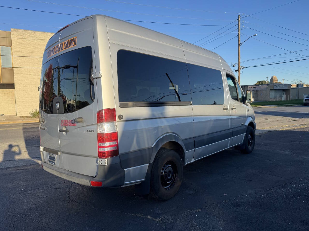 Used 2007 Dodge Sprinter 2500 w/ Cooling Group RWD image 6
