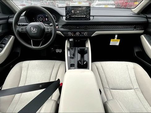 New 2025 Honda Accord LX image 7
