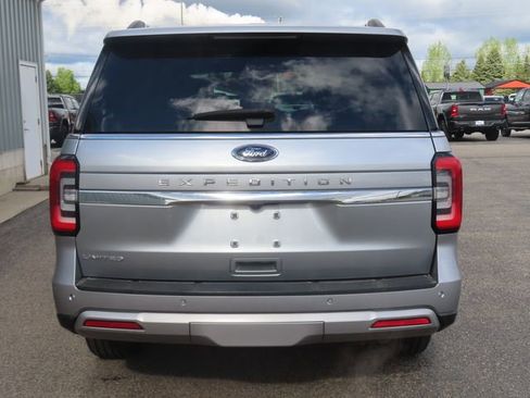 Used 2023 Ford Expedition Limited AWD/4WD image 13