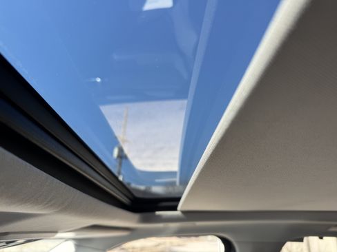 Used 2023 Toyota Sequoia Limited image 34