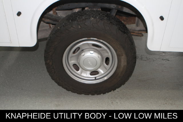 Used 2016 Ford F250 XL AWD/4WD image 5