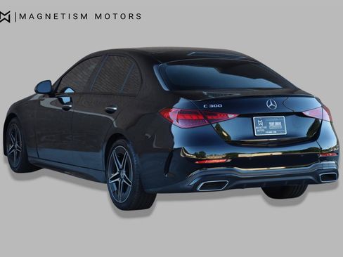 Used 2022 Mercedes-Benz C 300 Sedan image 7