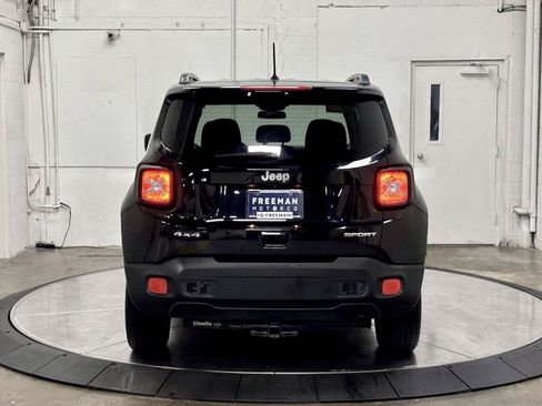 Used 2018 Jeep Renegade Sport w/ Power & Air Group AWD/4WD image 8