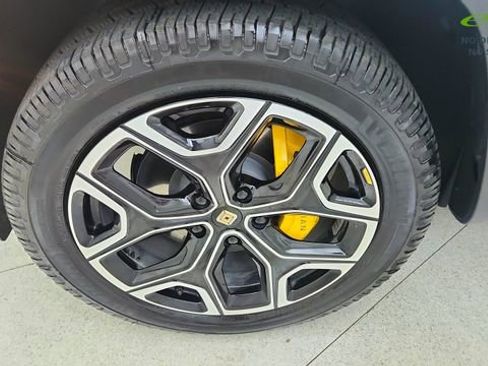 Used 2024 Rivian R1S Adventure AWD/4WD image 58
