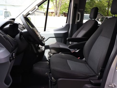 Used 2019 Ford Transit 350 XLT RWD image 19