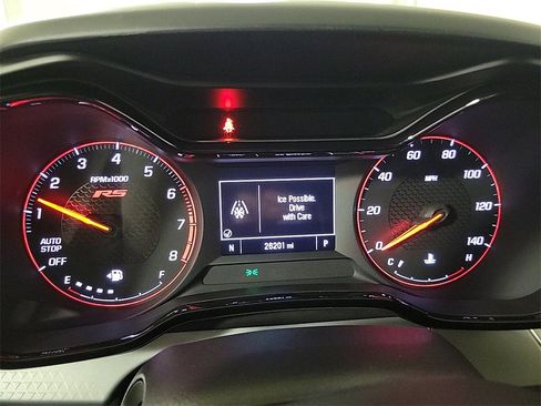 Certified 2024 Chevrolet Trax RS w/ Driver Confidence Package image 16