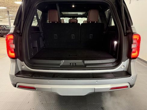 Used 2023 Ford Expedition Max Limited AWD/4WD image 21