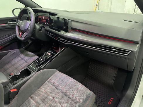 Used 2023 Volkswagen GTI 40th Anniversary Edition image 28