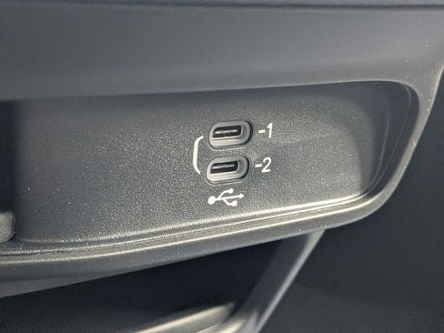 New 2026 Chrysler Pacifica Select FWD image 19