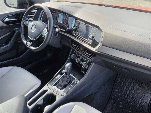 Used 2021 Volkswagen Jetta R-Line FWD image 10