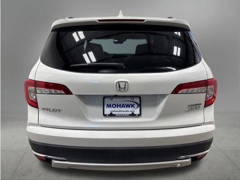 Used 2021 Honda Pilot Touring image 4