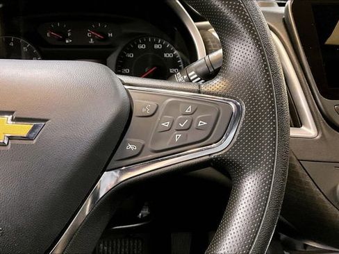 Used 2023 Chevrolet Malibu LT image 11