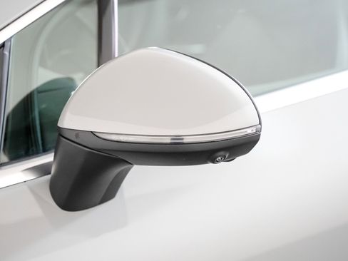 Certified 2023 Mercedes-Benz EQE 500 4MATIC Sedan image 23