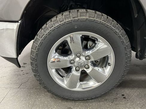 Used 2018 RAM 1500 Big Horn AWD/4WD image 32
