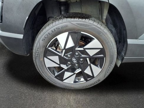 Used 2025 Hyundai Kona SEL AWD/4WD image 9