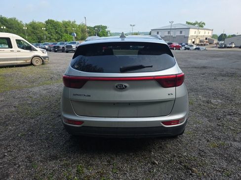 Used 2017 Kia Sportage EX FWD image 4