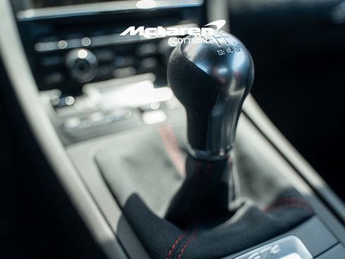 Used 2016 Porsche Cayman GT4 RWD image 16