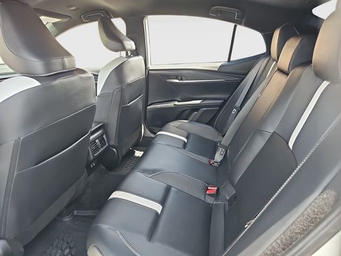 Certified 2025 Toyota Camry SE FWD image 19