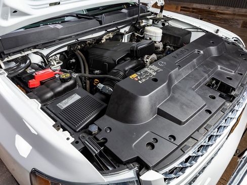 Used 2014 Chevrolet Silverado 2500 LTZ w/ LTZ Plus Package image 38