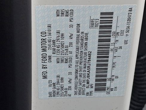 Certified 2024 Lincoln Nautilus Reserve w/ Equipment Group 203A image 27