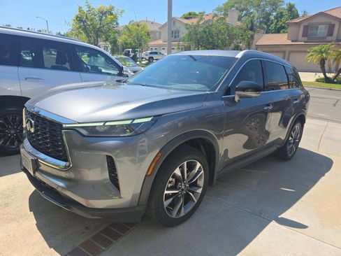 Certified 2023 INFINITI QX60 Luxe w/ Cargo Package FWD image 1