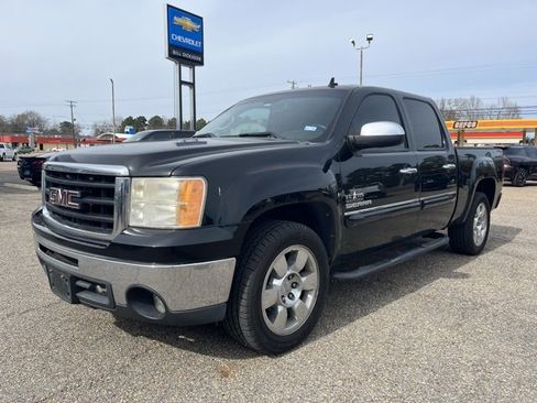 Used 2011 GMC Sierra 1500 SLE w/ Texas Edition image 2