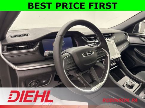 New 2026 Jeep Grand Cherokee Laredo X AWD/4WD image 21