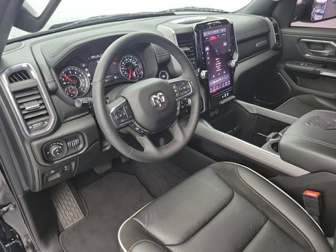 Used 2025 RAM 1500 Laramie AWD/4WD image 18