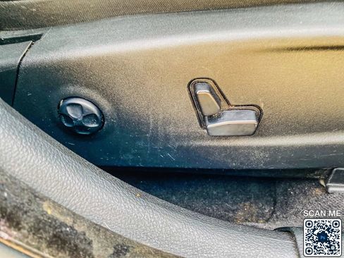 Used 2019 Dodge Charger SXT w/ Plus Group image 32