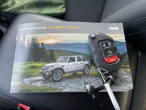 Used 2023 Jeep Wrangler Sport S image 40