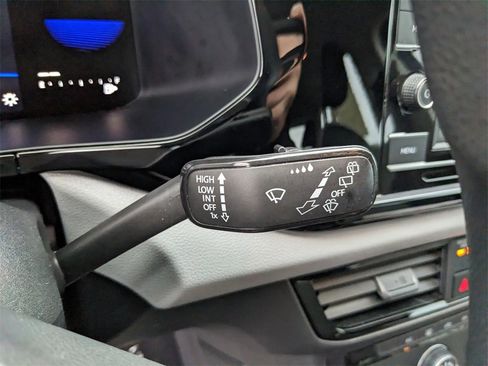 Certified 2022 Volkswagen Taos S image 32